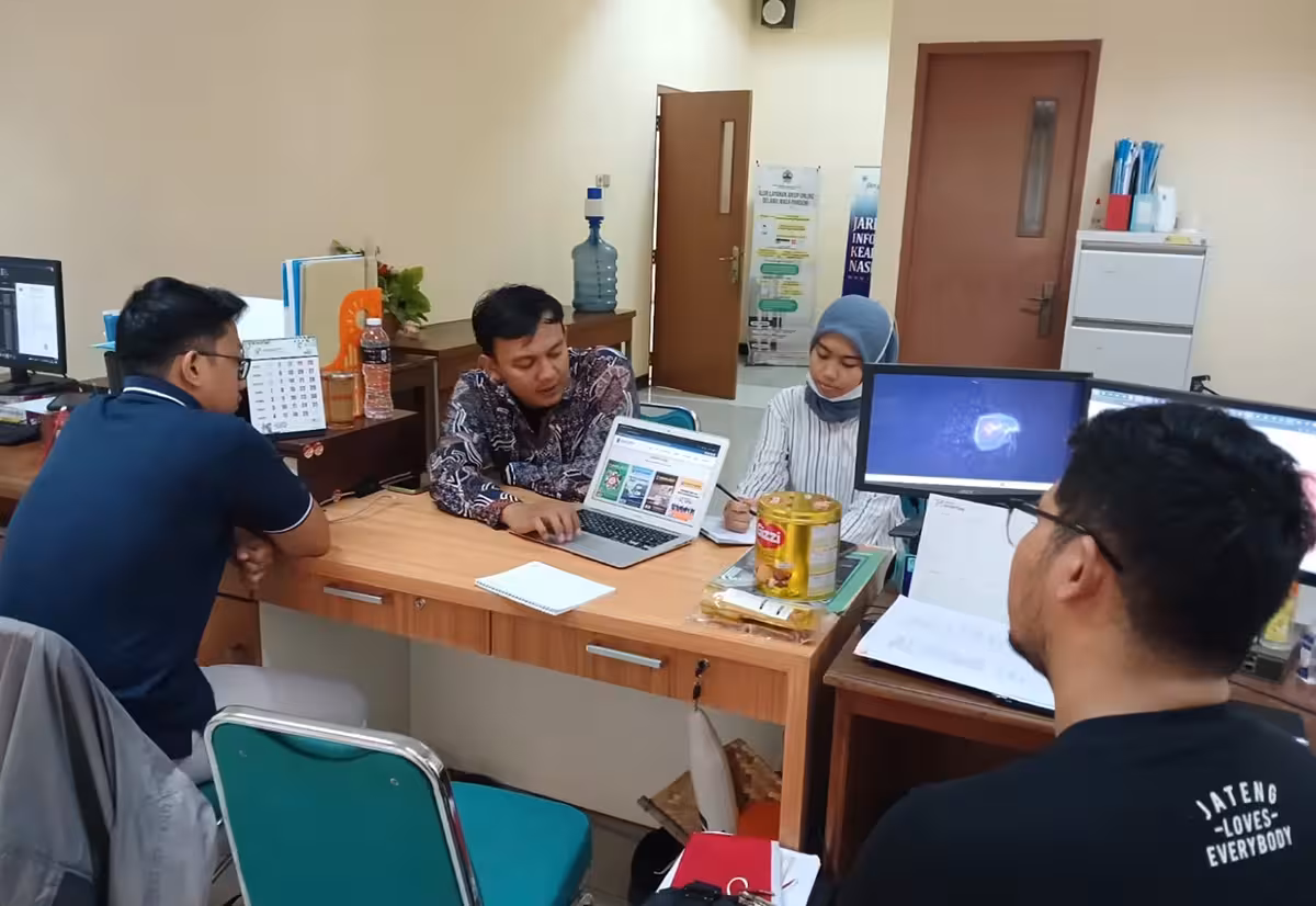 Tim Support Jasa Website Terbaik